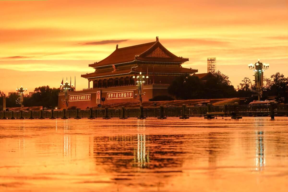 一百零五载，正青春！